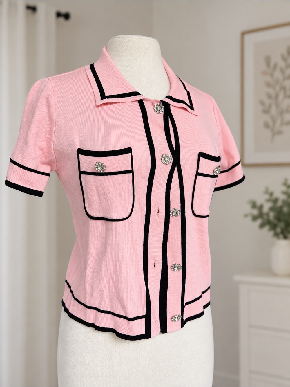 On 12th Pink & Black Contrast Trim Rhinestone Button Knit Top Women’s Size L
